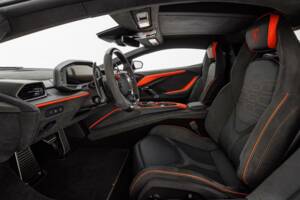 Immagine 8/15 di Lamborghini Revuelto (2024)