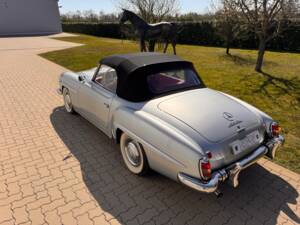 Image 40/77 de Mercedes-Benz 190 SL (1960)