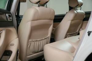 Image 44/50 of Jaguar XJR 4.0 (1995)