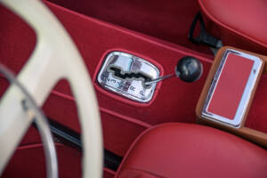 Image 40/60 of Mercedes-Benz 230 SL (1967)