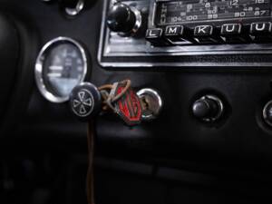 Bild 29/44 von MG MGB GT (1971)