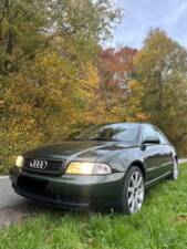 Immagine 7/26 di Audi A4 2.5 TDI (1999)