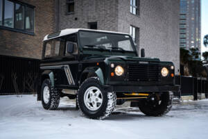Bild 38/41 von Land Rover Defender 90 (1995)