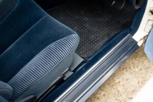 Image 50/50 of Mercedes-Benz 500 SEL (1984)