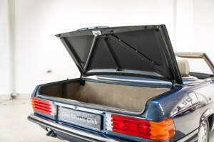 Imagen 34/40 de Mercedes-Benz 300 SL (1987)