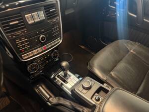 Bild 11/19 von Mercedes-Benz G 350 d Professional (2017)