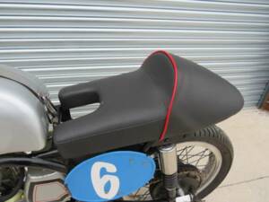 Immagine 18/48 di Norton Manx 40M (1956)