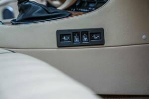 Imagen 42/55 de Jaguar XJ 40 (XJ-R) (1990)