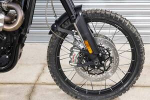 Afbeelding 12/50 van Triumph Scrambler 1200 Bond Edition (2020)