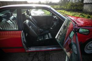 Image 27/50 of BMW 635 CSi (1989)