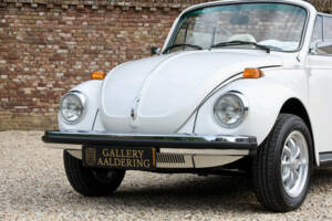 Image 33/50 of Volkswagen Käfer 1303 &quot;Champagne Edition&quot; (1977)
