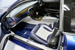 Image 43/50 of Aston Martin DB 7 GT (2004)