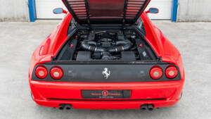 Image 72/83 of Ferrari F 355 Berlinetta (1996)