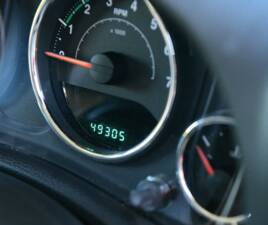 Image 35/50 de Jeep Wrangler Sahara 4.0L (2014)