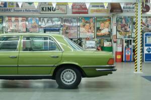 Image 7/50 de Mercedes-Benz 450 SEL 6,9 (1976)