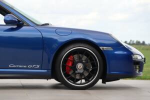 Bild 22/50 von Porsche 911 Carrera 4 GTS (2011)