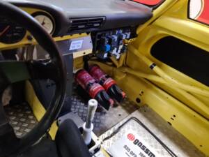 Bild 35/55 von Porsche 935 dp III (1989)