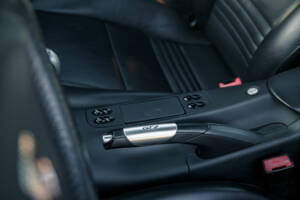 Image 36/51 of Porsche 911 GT2 (2001)