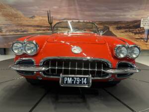 Image 5/50 of Chevrolet Corvette (1959)