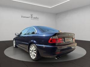 Afbeelding 6/42 van BMW 330Ci (2006)