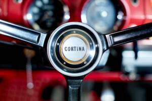Bild 19/23 von Ford Cortina 1200 Deluxe (1965)