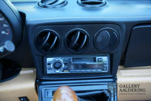Immagine 34/50 di Alfa Romeo 2.0 Spider (1991)