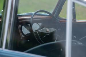Immagine 50/50 di Jaguar Mk II 3.4 (1962)