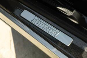 Image 40/50 of Ferrari 550 Maranello (2000)