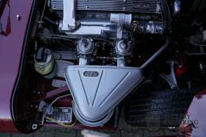 Afbeelding 19/50 van Jaguar E-Type (1968)