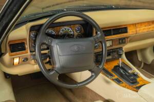 Imagen 10/19 de Jaguar XJS 4.0 (1995)