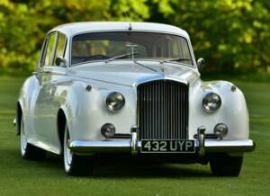 Bild 33/50 von Bentley S 2 (1961)
