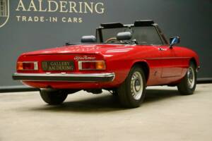 Afbeelding 47/50 van Alfa Romeo Spider Veloce 2000 (1982)