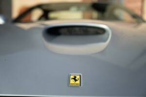 Bild 31/50 von Ferrari 550 Maranello (2001)
