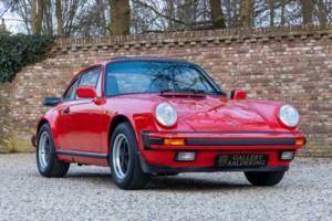 Bild 49/50 von Porsche 911 Carrera 3.2 (1988)