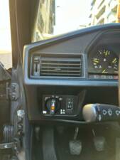Image 9/10 of Mercedes-Benz 190 E 2.3-16 (1986)
