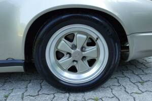 Image 40/40 of Porsche 911 Carrera 3.2 (1986)