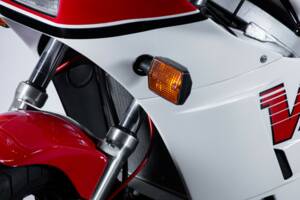 Bild 30/50 von Yamaha DUMMY (1985)