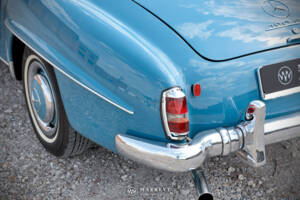 Image 30/58 de Mercedes-Benz 190 SL (1962)