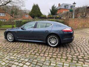 Bild 7/36 von Porsche Panamera 4S (2009)