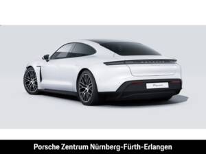Image 3/16 of Porsche Taycan 4S (2025)
