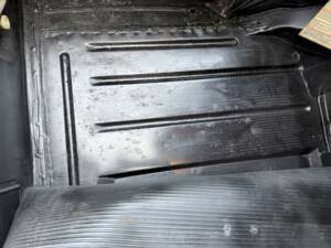 Bild 28/36 von Mercedes-Benz 280 SL (1970)