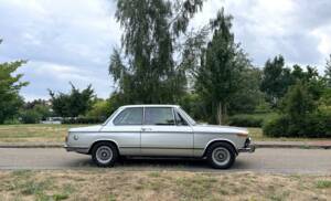 Image 19/22 of BMW 2002 (1975)