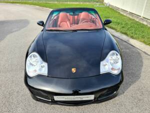 Bild 8/20 von Porsche 911 Carrera 4S (2005)
