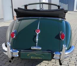 Image 4/50 de Jaguar XK 140 SE DHC (1956)