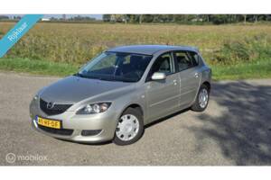 Image 2/30 of Mazda 3 - 1.6 (2005)