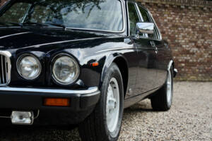 Imagen 15/50 de Jaguar XJ 12 (1985)