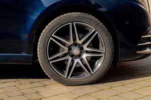 Bild 29/50 von Mercedes-Benz V 220 D (2021)