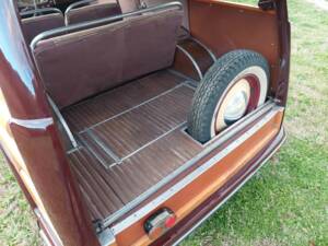 Image 10/93 of FIAT 1100-103 Familiare Viotti (1949)