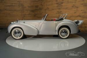 Bild 7/8 von Triumph 2000 Roadster (1949)