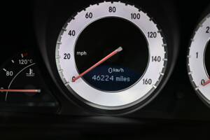 Image 40/50 of Mercedes-Benz SL 500 (2008)